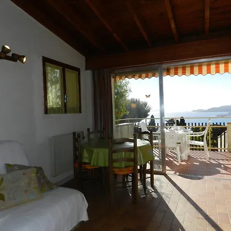Le Lavandou, 2 Pieces, 4 Personnes - Fr-1-251-623 Le Lavandou